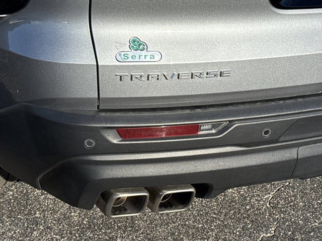 Used 2024 Chevrolet Traverse LS image 9