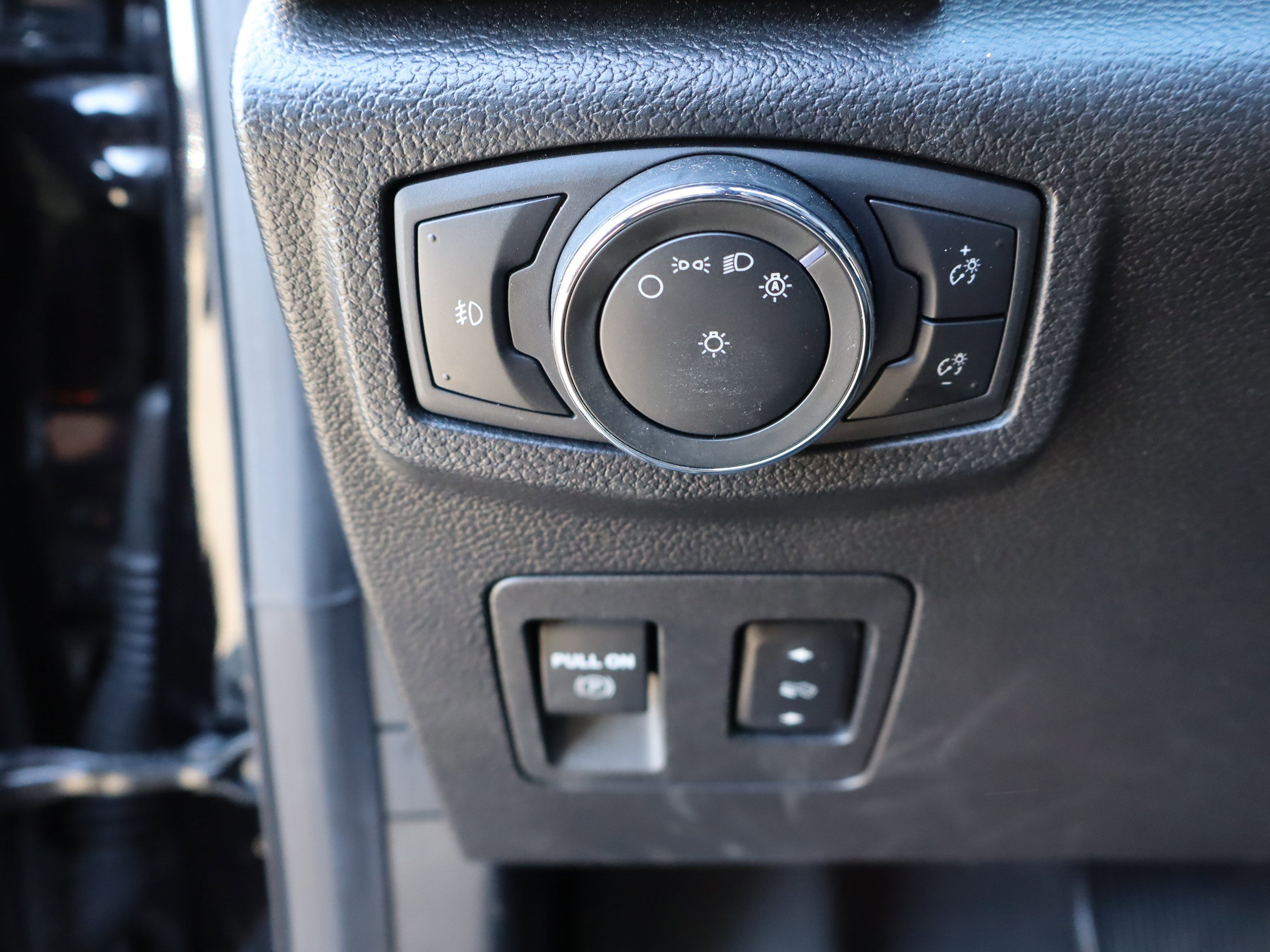 Used 2020 Ford Expedition Limited w/ Special Edition Package image 21