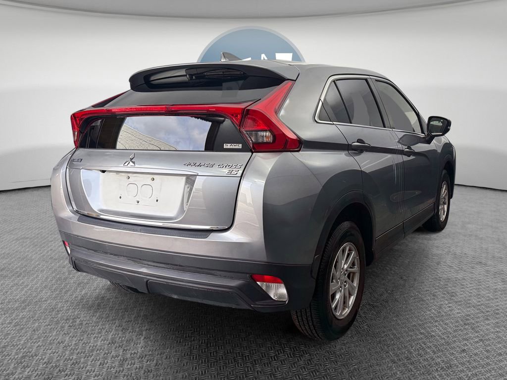 Used 2018 Mitsubishi Eclipse Cross ES image 2