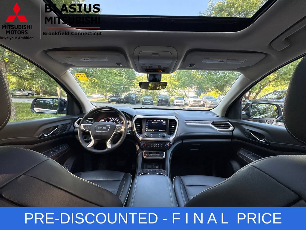 Used 2023 GMC Acadia Denali w/ Black Diamond Edition AWD/4WD image 31