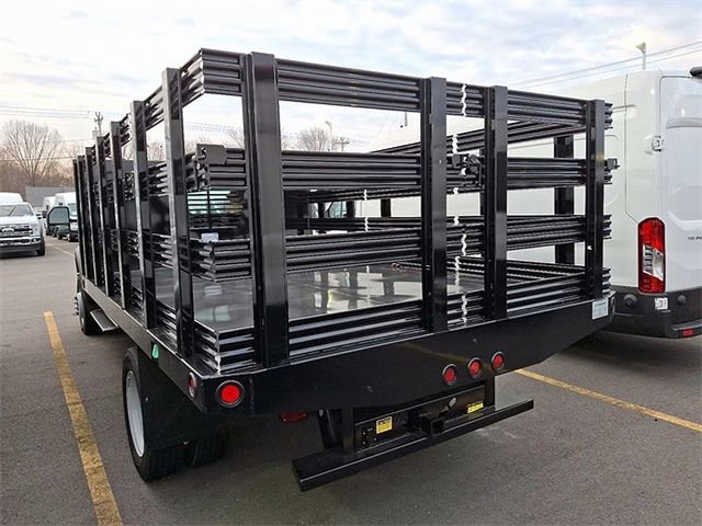 New 2024 Ford F450 XL w/ XL Chrome Package image 4