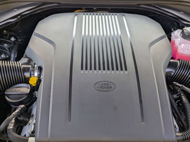 New 2026 Land Rover Range Rover Long Wheelbase SE image 20