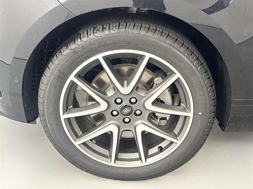 New 2026 Land Rover Range Rover Velar Dynamic SE image 31