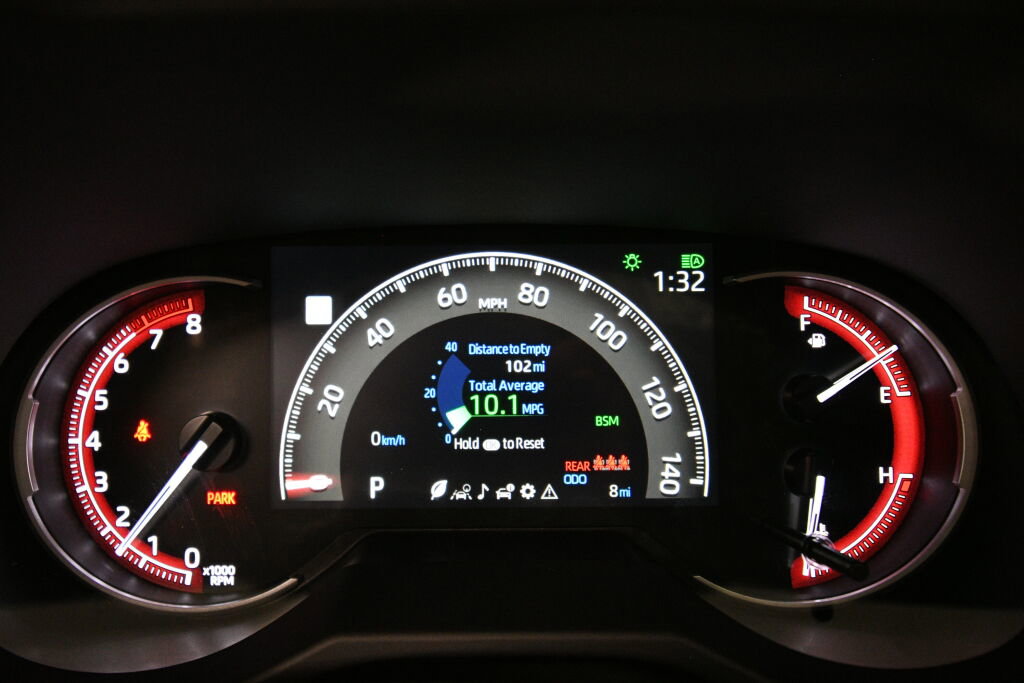 Used 2025 Toyota RAV4 XLE image 13