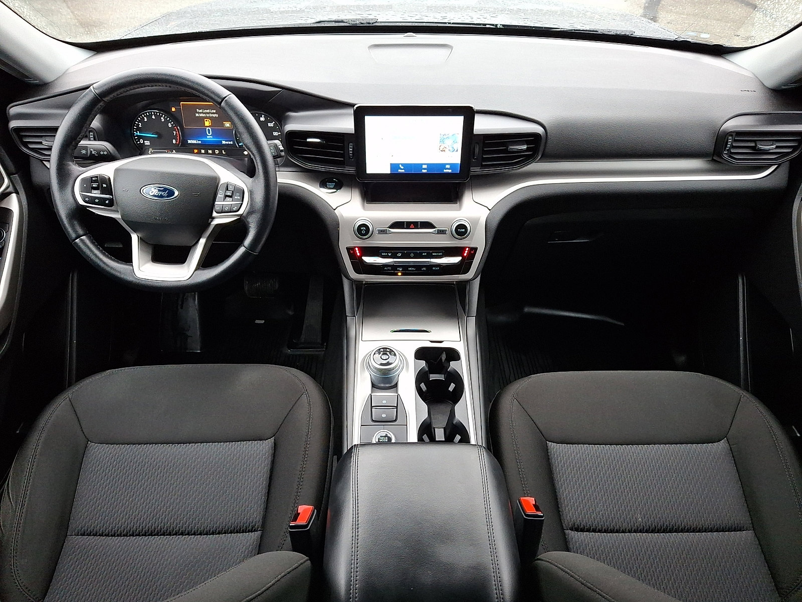 Used 2022 Ford Explorer XLT image 15