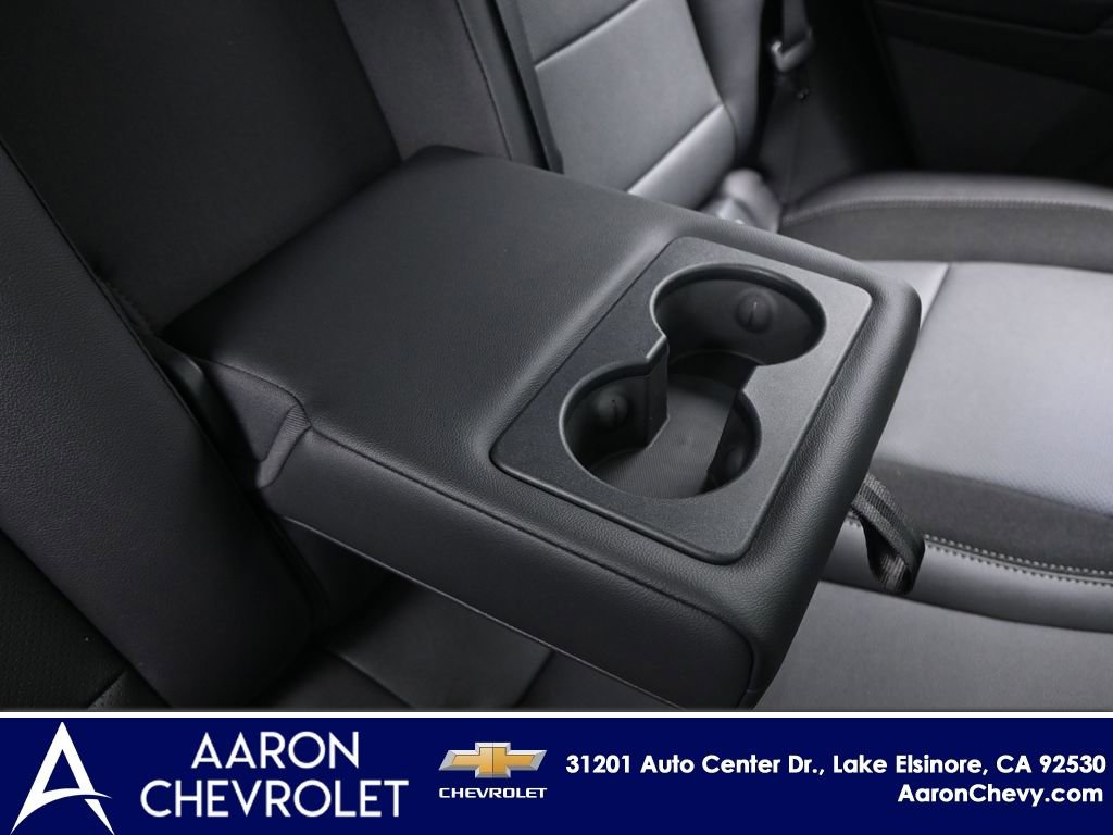 New 2026 Chevrolet Equinox EV LT w/ LPO, Blackout Package image 32