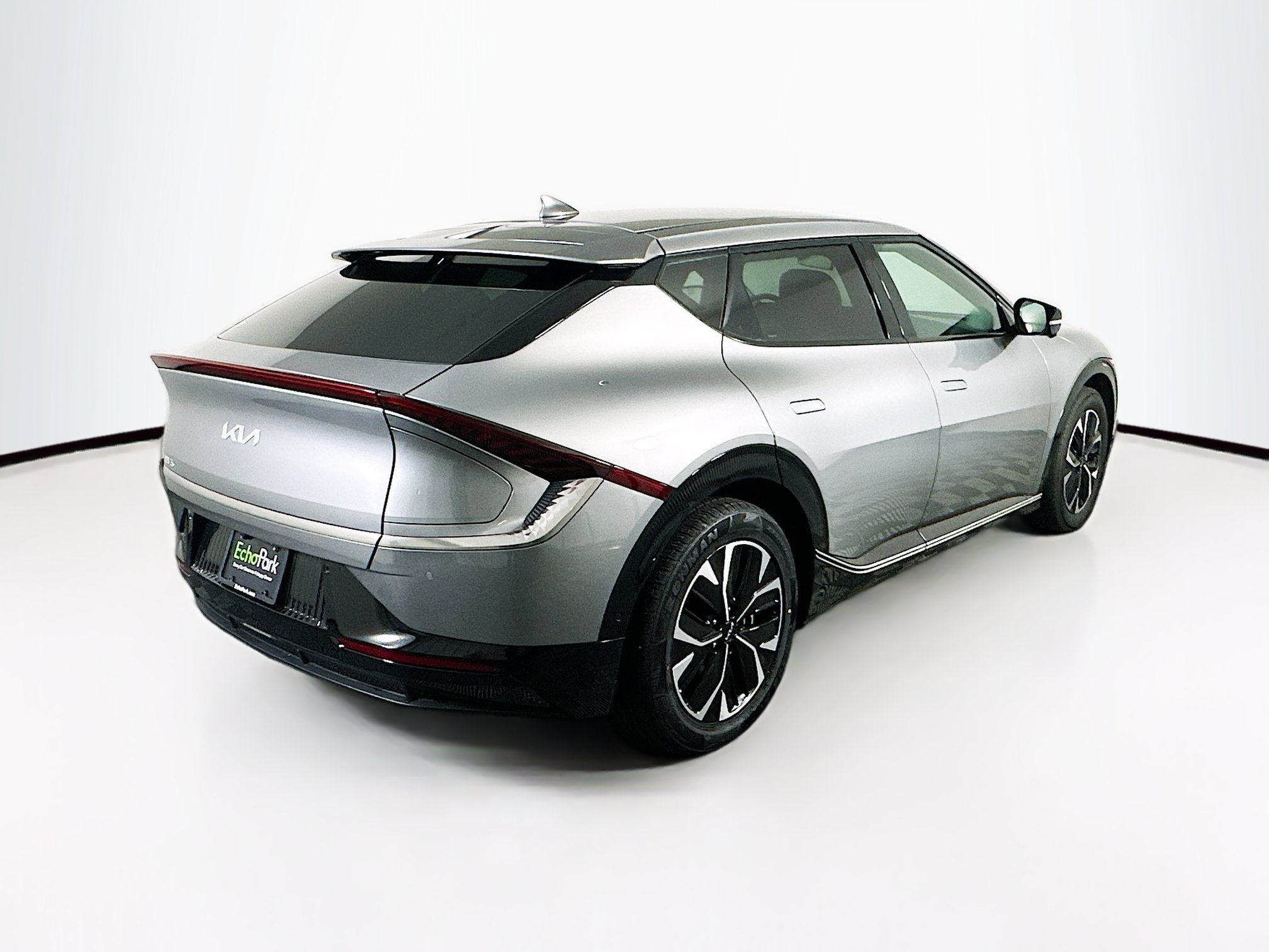 Used 2024 Kia EV6 Wind w/ Wind Technology Package RWD image 9