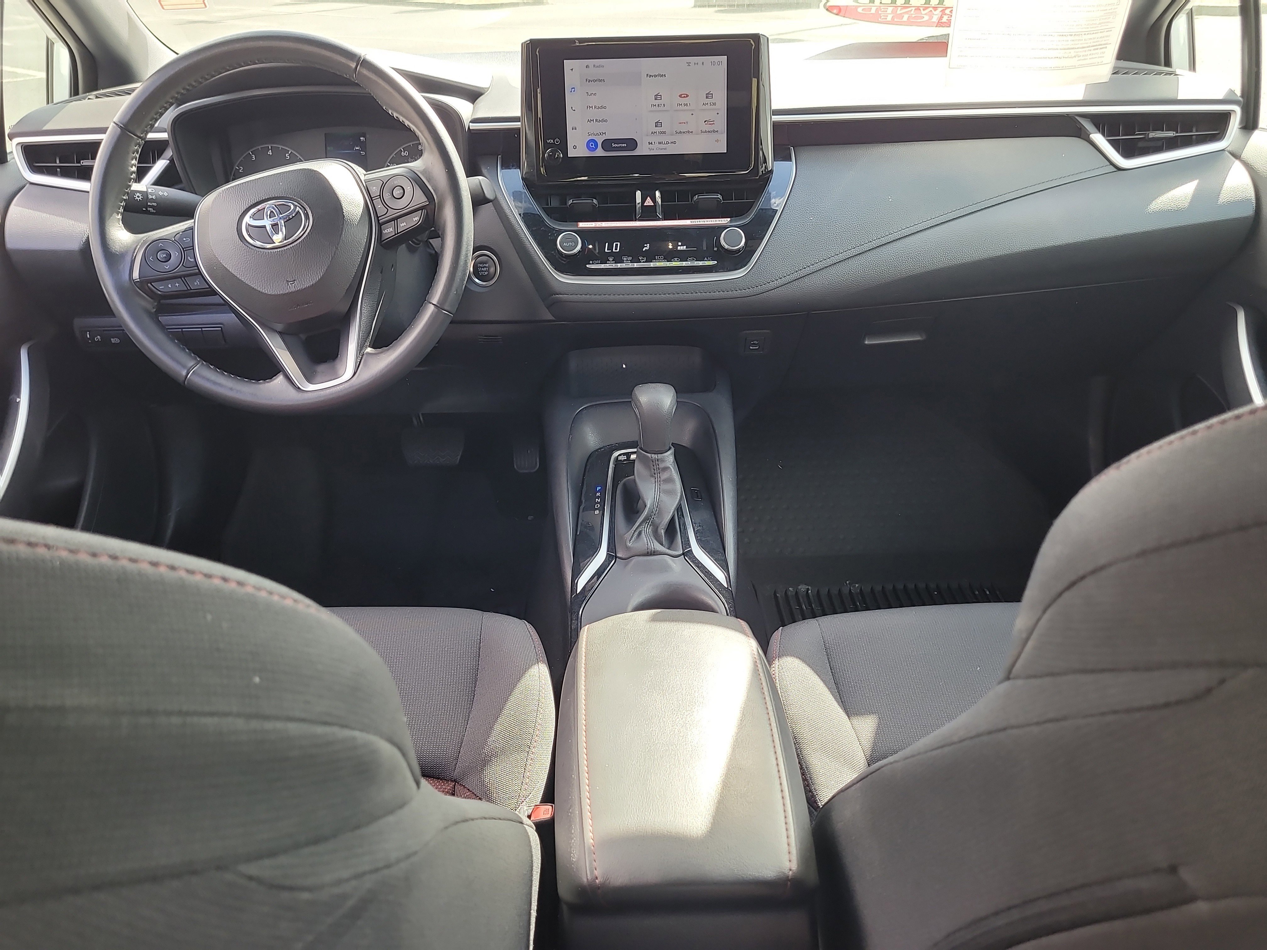 Certified 2025 Toyota Corolla SE image 14