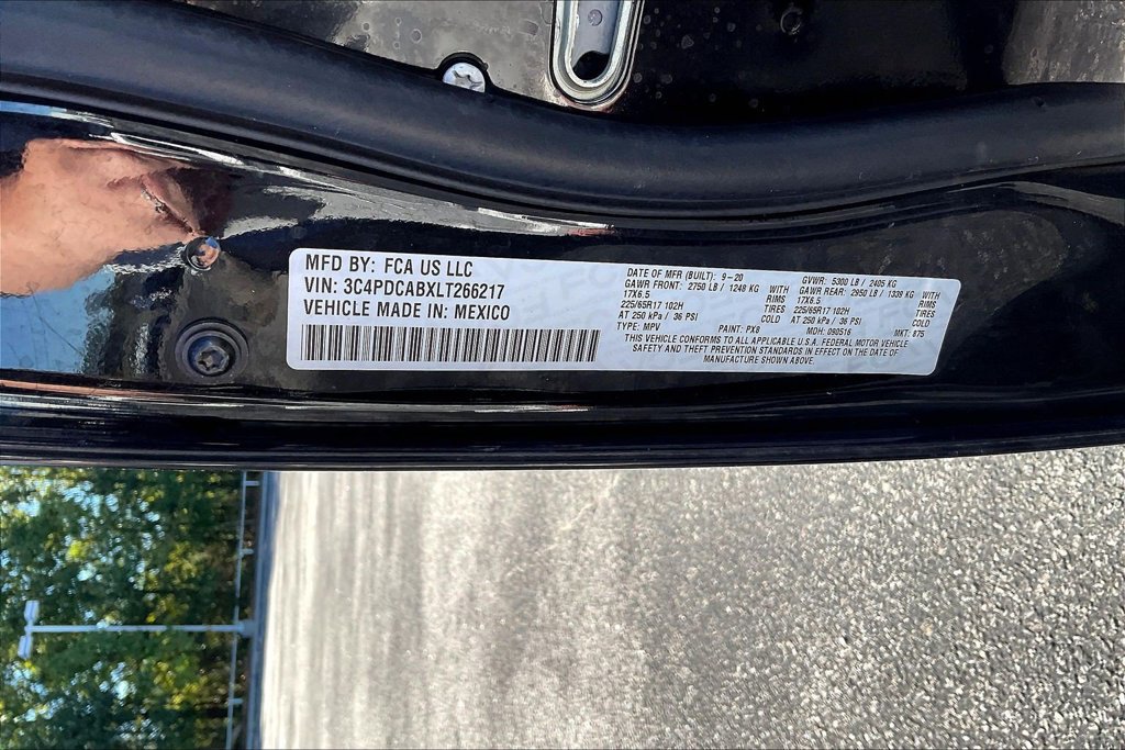 Used 2020 Dodge Journey SE w/ SE Popular Equipment Group FWD image 21