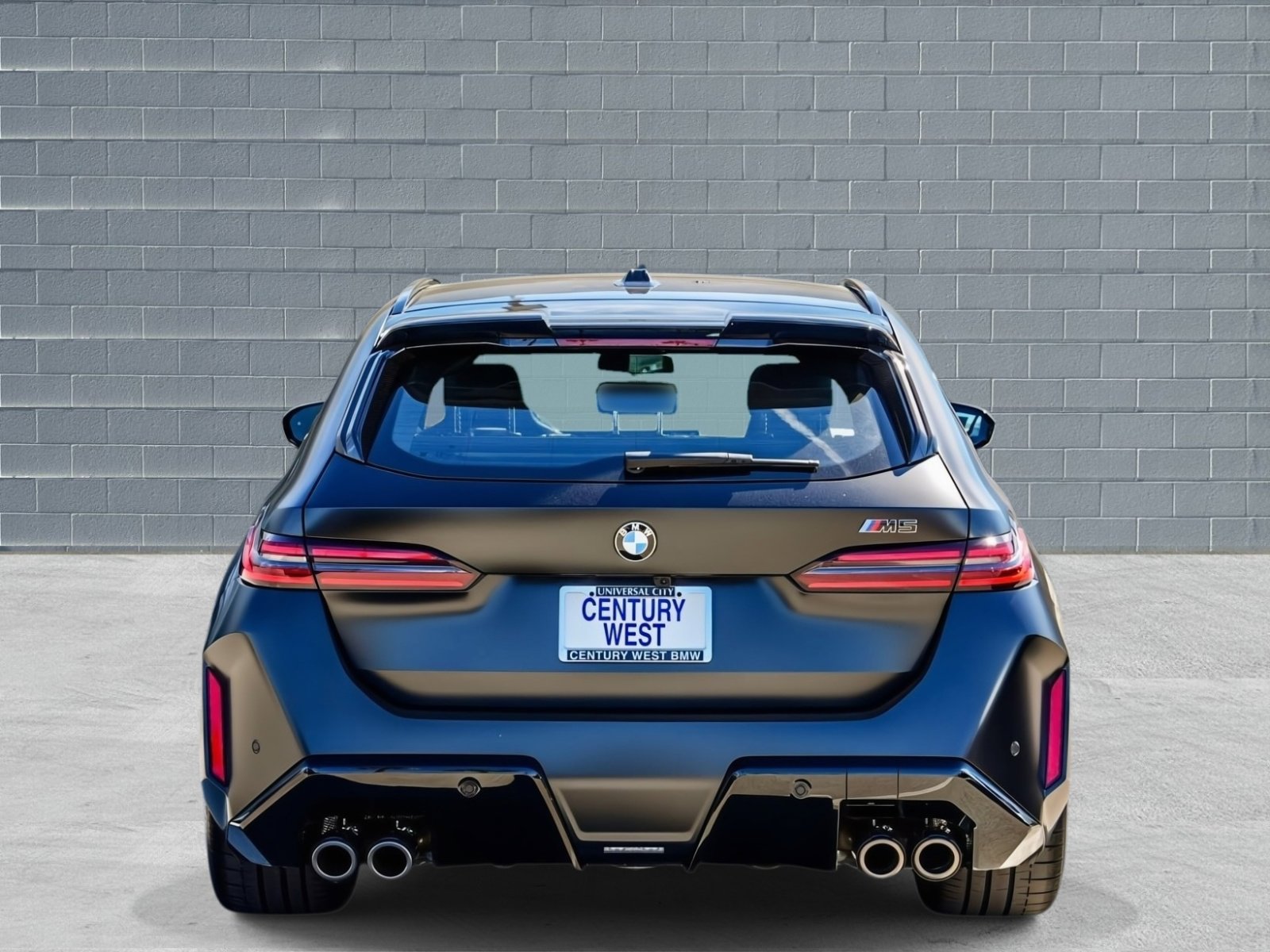 New 2026 BMW M5 Touring image 5