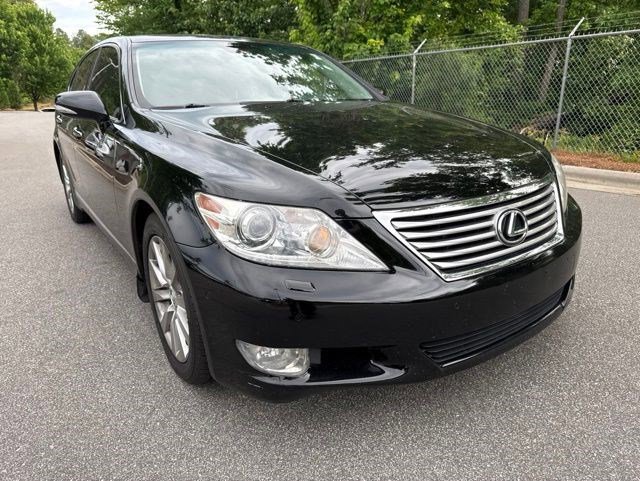 Used 2012 Lexus LS 460 AWD w/ Comfort Pkg image 6
