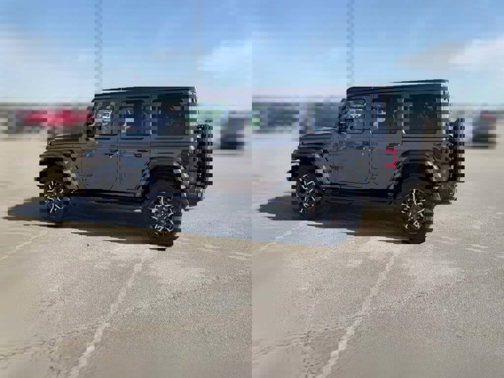 New 2026 Jeep Wrangler Sahara image 7