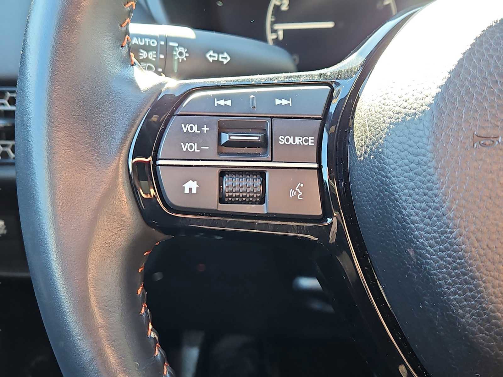 Used 2024 Honda HR-V Sport image 13