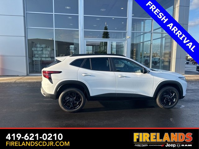 Used 2025 Chevrolet Trax LT image 29