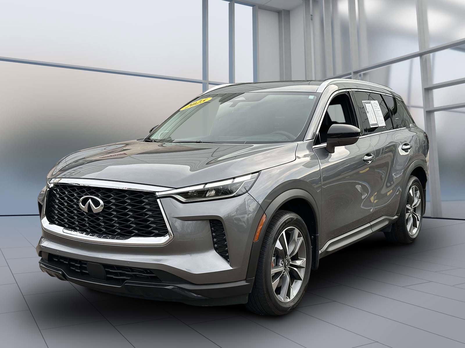 Used 2025 INFINITI QX60 Luxe image 3