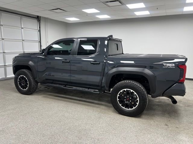 Used 2025 Toyota Tacoma TRD Off-Road w/ TRD Off Road Upgrade Package image 7