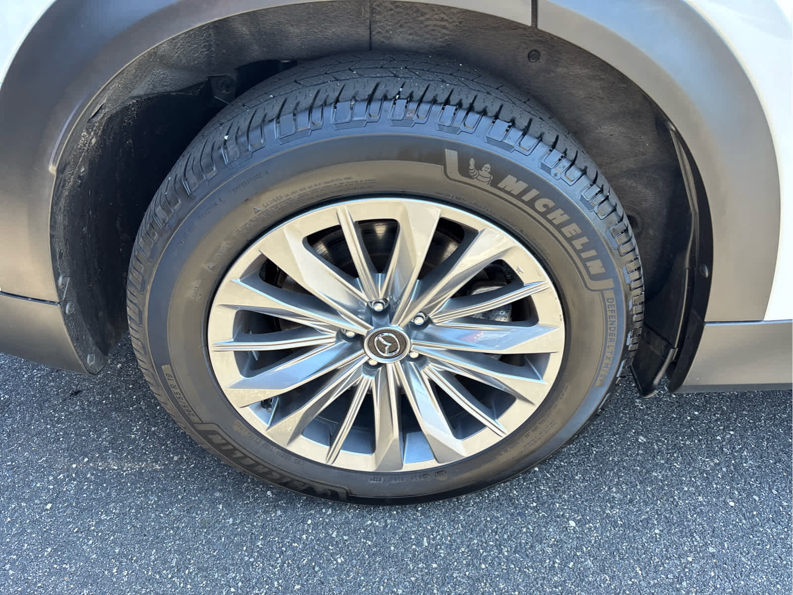 Used 2024 MAZDA CX-90 3.3 Turbo w/ Preferred Package image 29