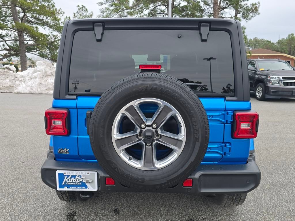 Used 2022 Jeep Wrangler Unlimited Sahara w/ Safety Group image 4