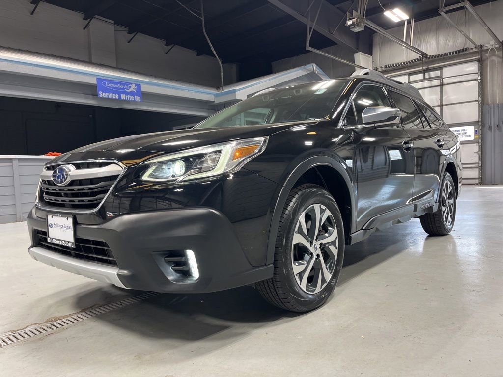 Certified 2022 Subaru Outback Touring image 4