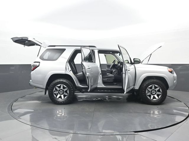 Used 2024 Toyota 4Runner TRD Off-Road Premium w/ Moonroof Package AWD/4WD image 33