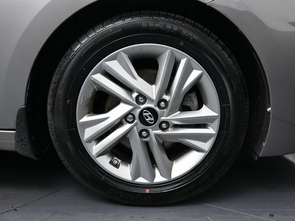 Used 2020 Hyundai Elantra Value Edition w/ Cargo Package (C1) image 13