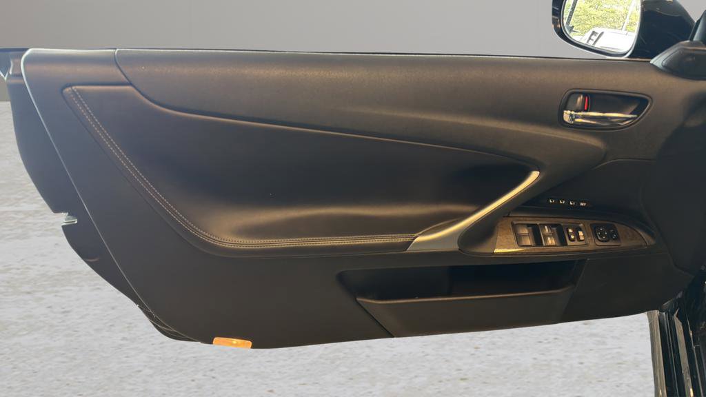 Used 2011 Lexus IS 250C w/ Luxury Pkg image 17