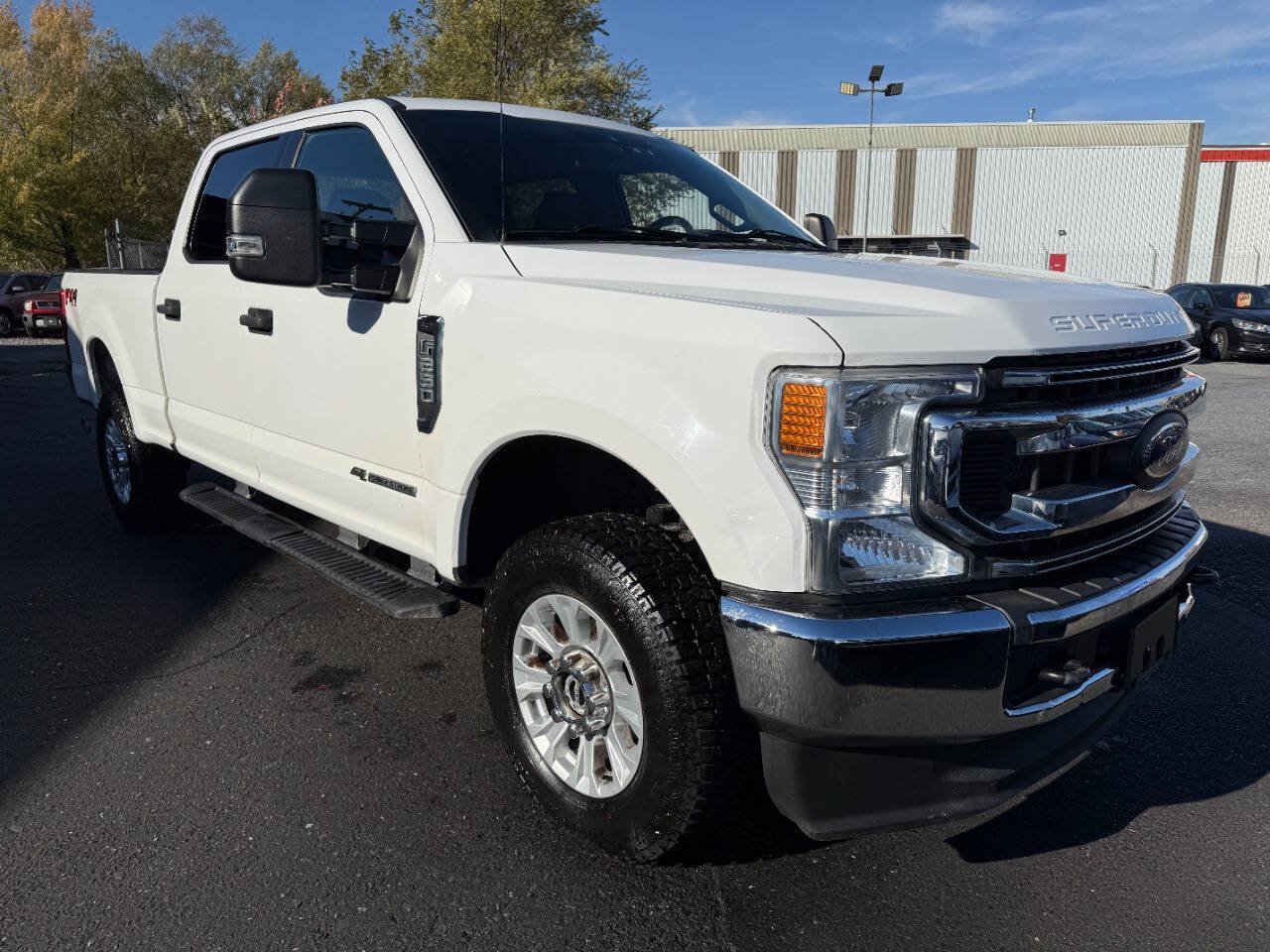 Used 2021 Ford F250 XLT w/ FX4 Off-Road Package AWD/4WD image 3