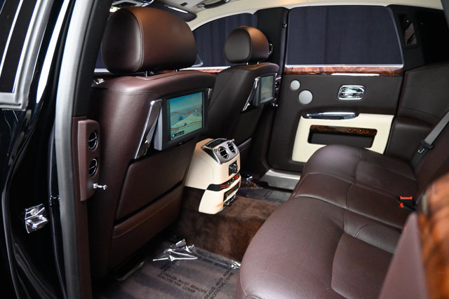 Used 2012 Rolls-Royce Ghost RWD image 11