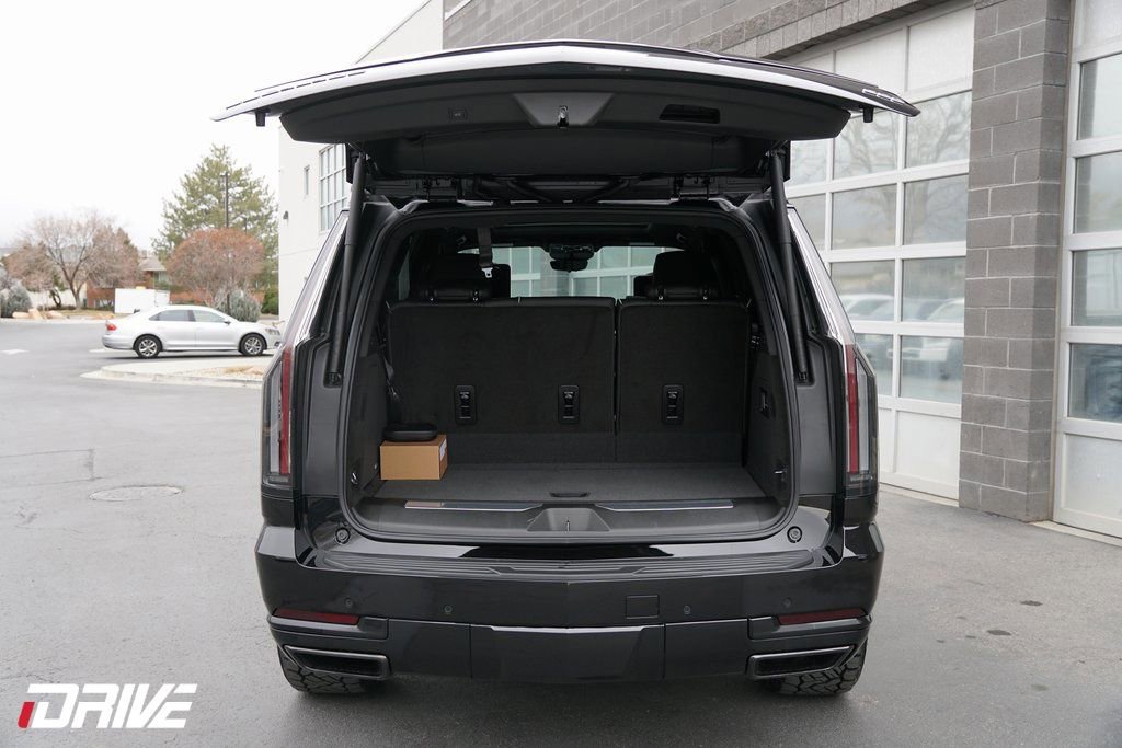 Used 2026 Cadillac Escalade Sport w/ Touring Package image 41