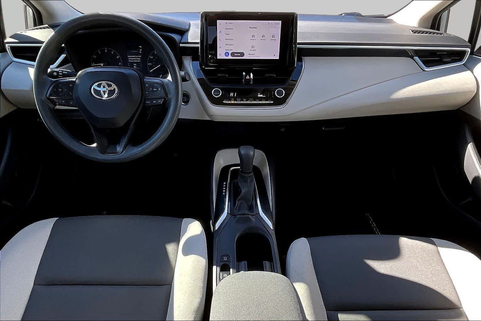 Used 2023 Toyota Corolla LE w/ LE Convenience Package FWD image 15