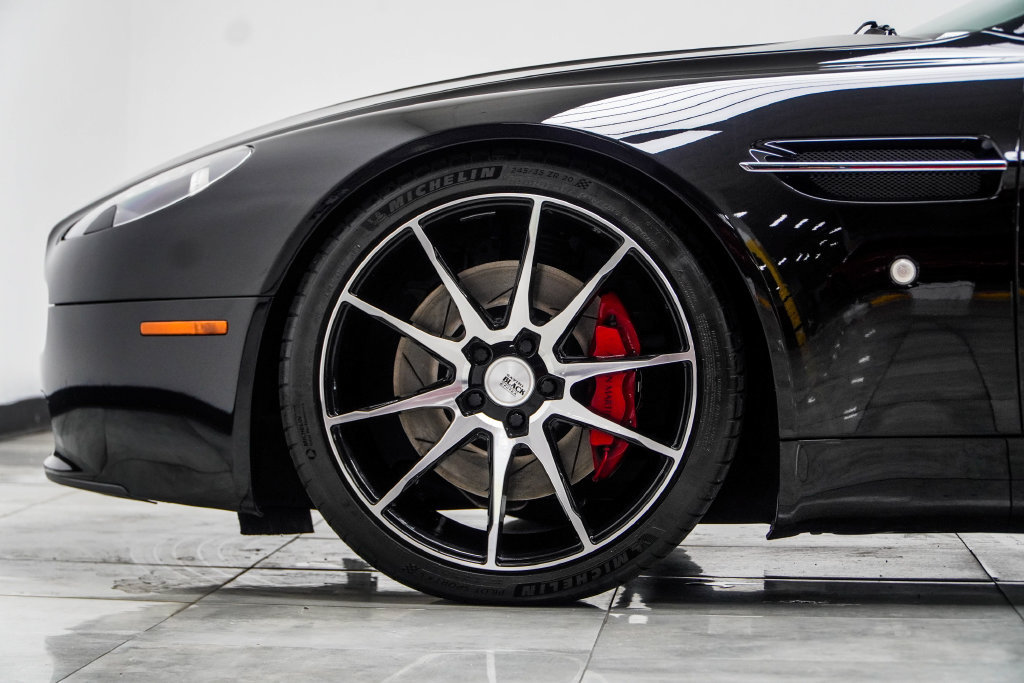 Used 2007 Aston Martin V8 Vantage Coupe RWD image 16