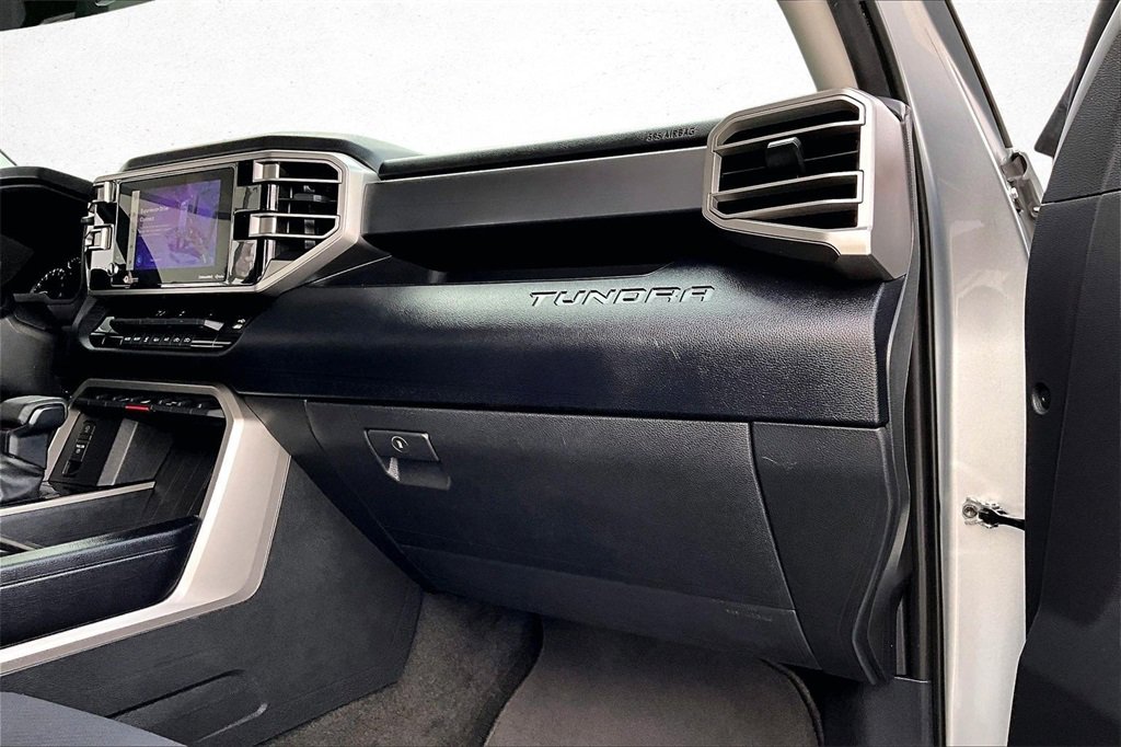 Used 2022 Toyota Tundra SR5 w/ TRD Off-Road Package image 28