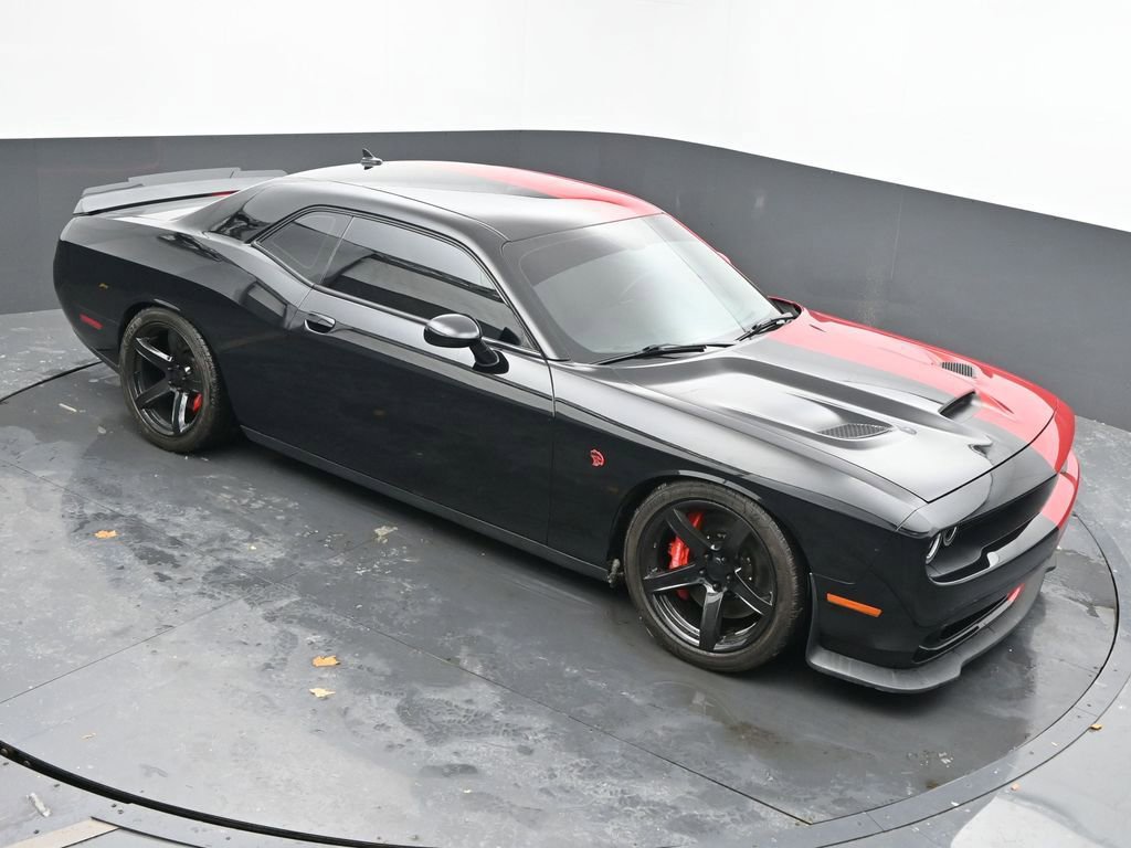 Used 2016 Dodge Challenger SRT Hellcat image 55