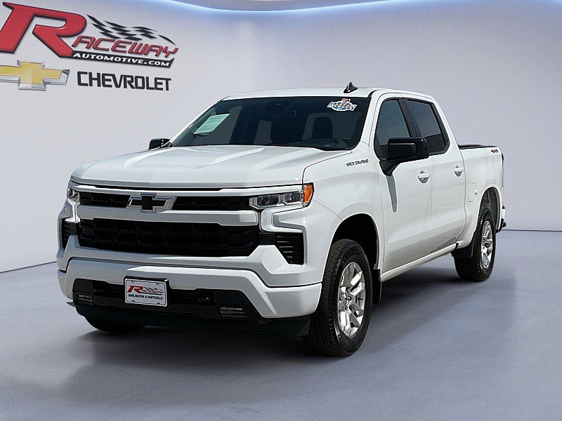 Used 2026 Chevrolet Silverado 1500 RST AWD/4WD image 1