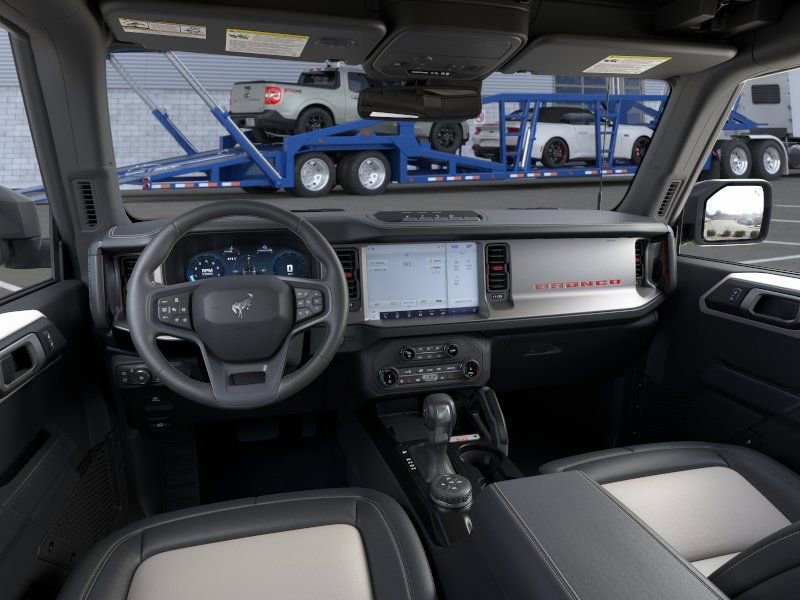 New 2026 Ford Bronco Outer Banks AWD/4WD image 9