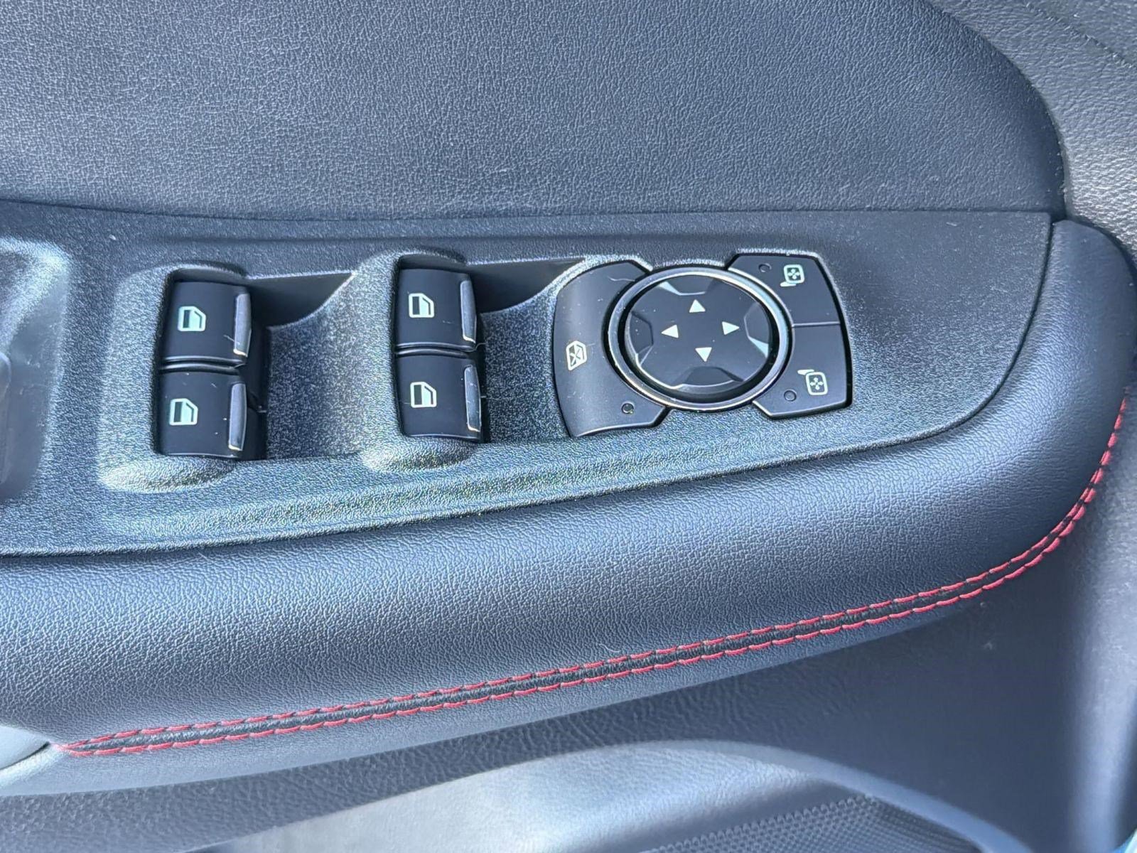 Used 2021 Ford Edge ST-Line FWD image 19