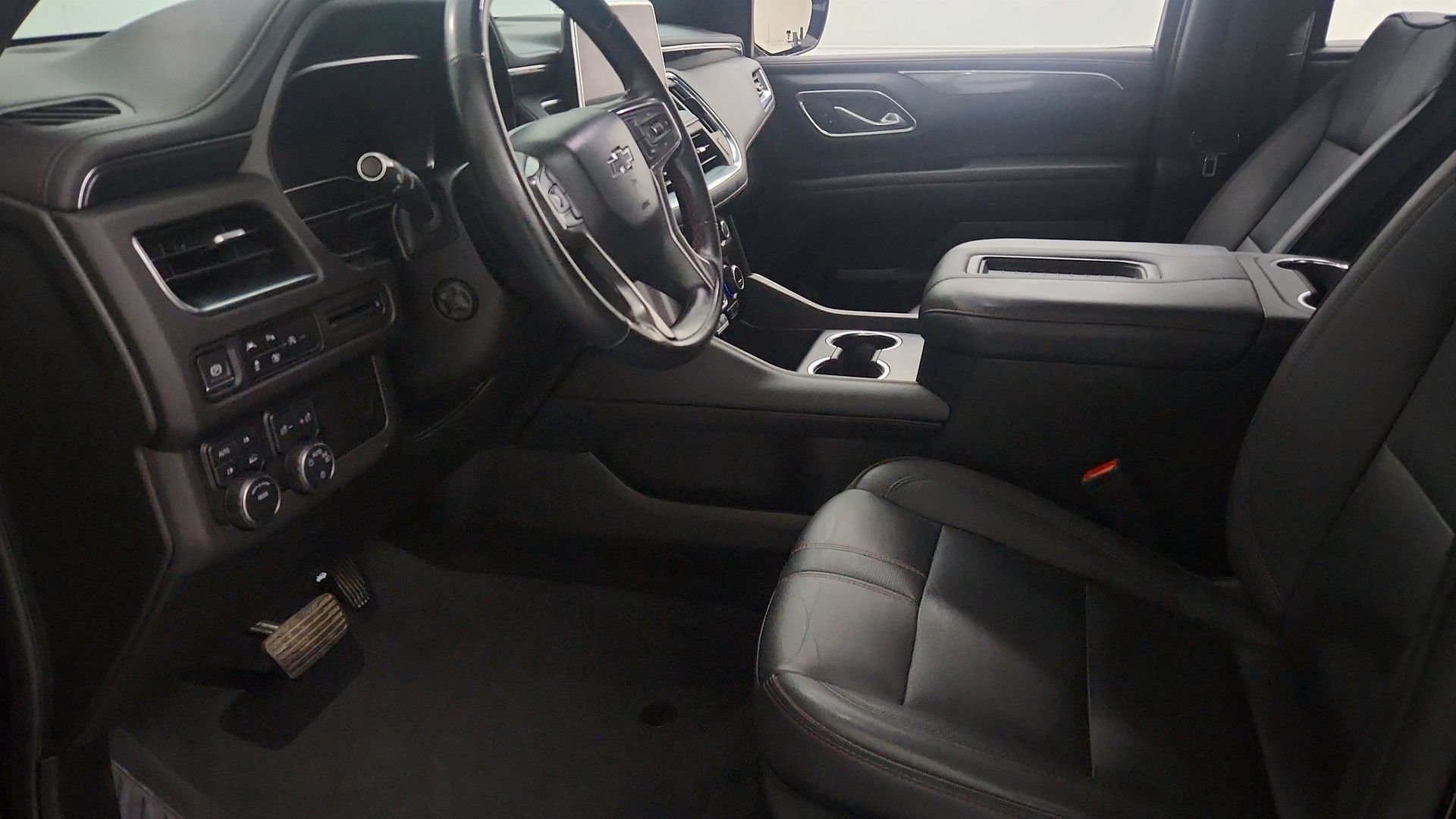 Used 2023 Chevrolet Tahoe RST w/ Luxury Package AWD/4WD image 18