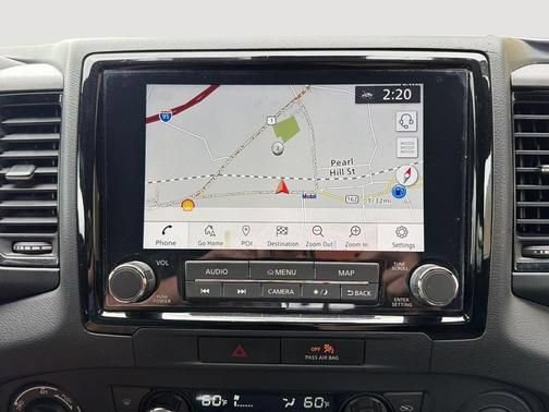 Used 2022 Nissan Frontier PRO-4X AWD/4WD image 17