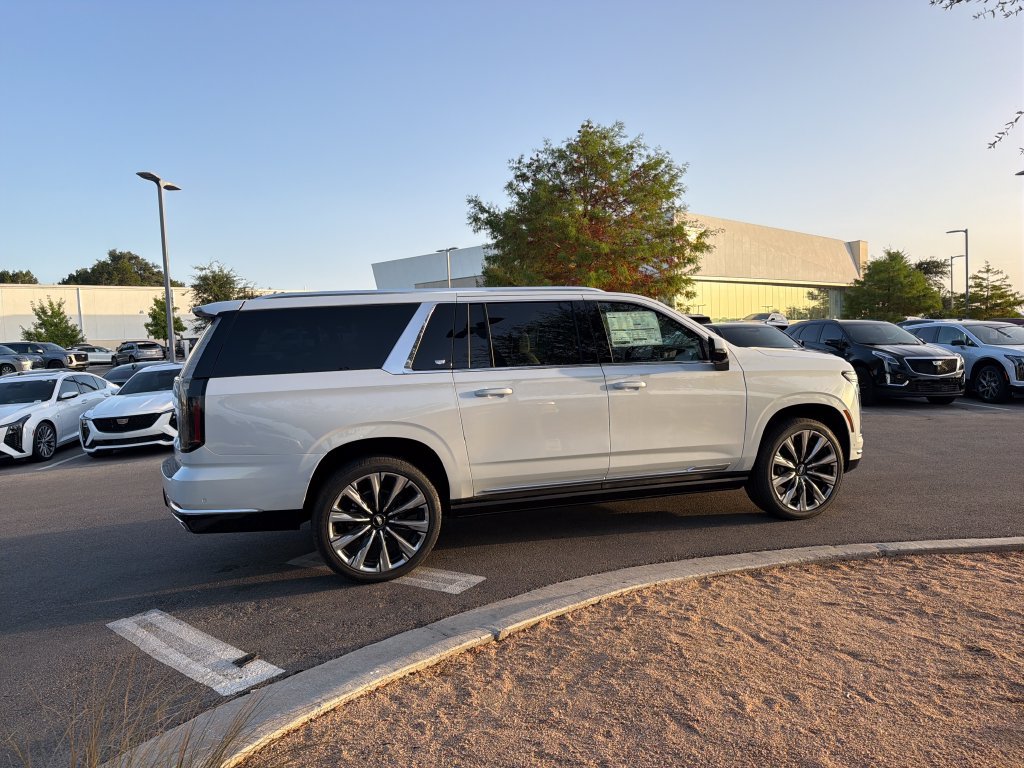 New 2026 Cadillac Escalade ESV Platinum Luxury w/ LPO, Floor Liner Package AWD/4WD image 10