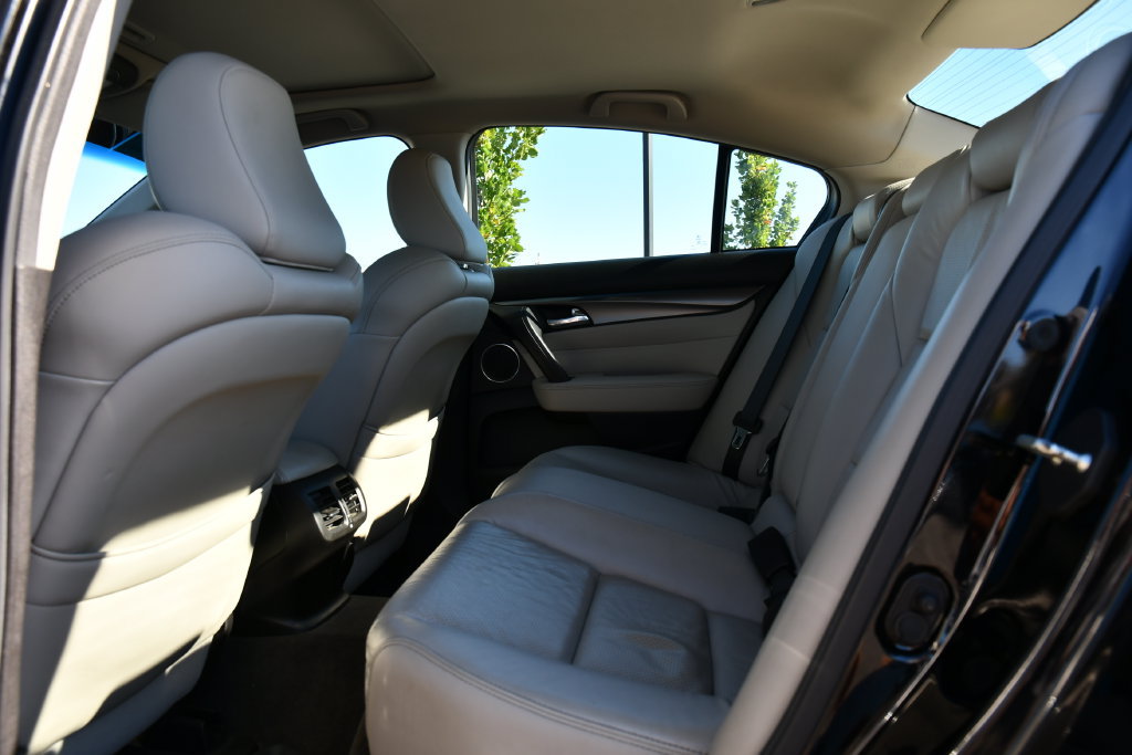 Used 2012 Acura TL w/ Technology Package AWD/4WD image 22