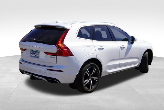 Used 2018 Volvo XC60 T8 R-Design w/ Convenience Package AWD/4WD image 3