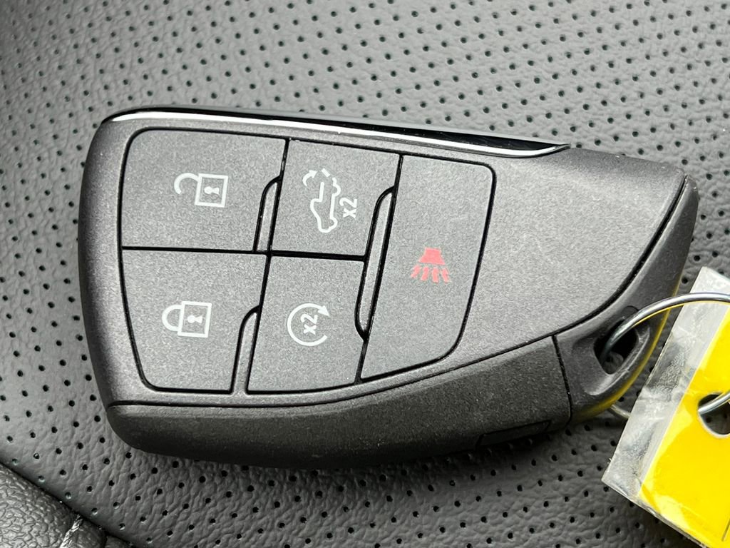 New 2026 GMC Sierra 2500 SLT w/ SLT Premium Package image 40