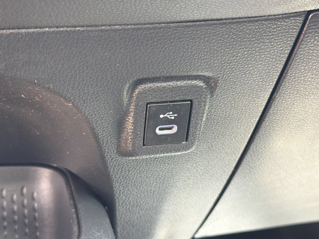 Used 2023 Toyota Corolla LE FWD image 27