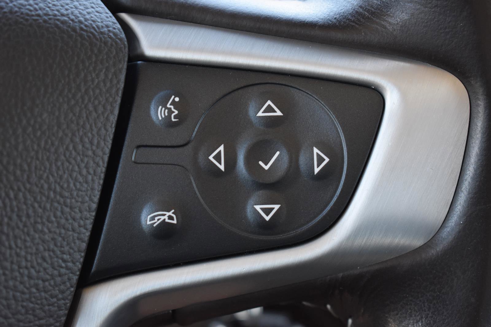 Used 2016 GMC Canyon SLT AWD/4WD image 8
