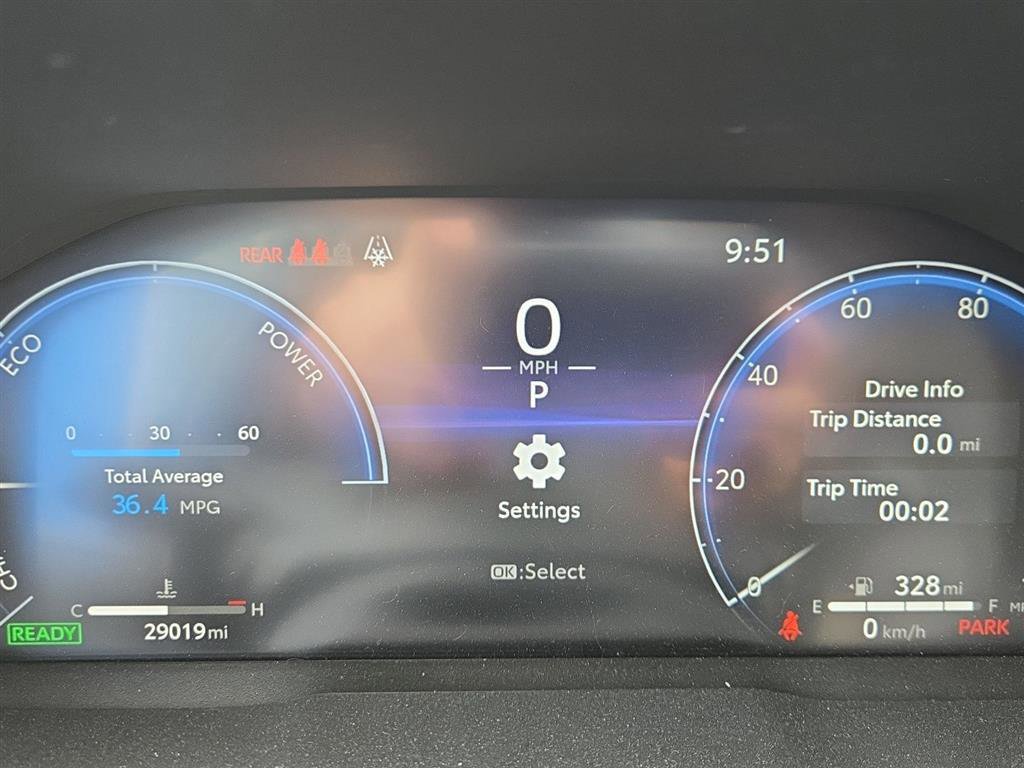 Used 2024 Toyota RAV4 Limited w/ Advanced Technology Package image 6