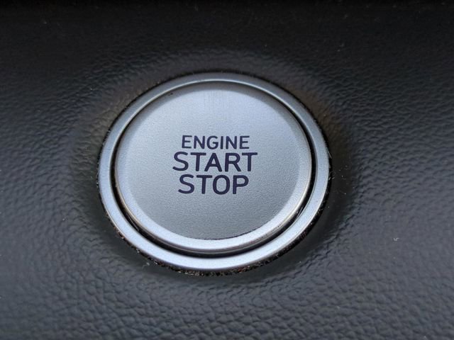 Used 2023 Hyundai Elantra SEL image 30