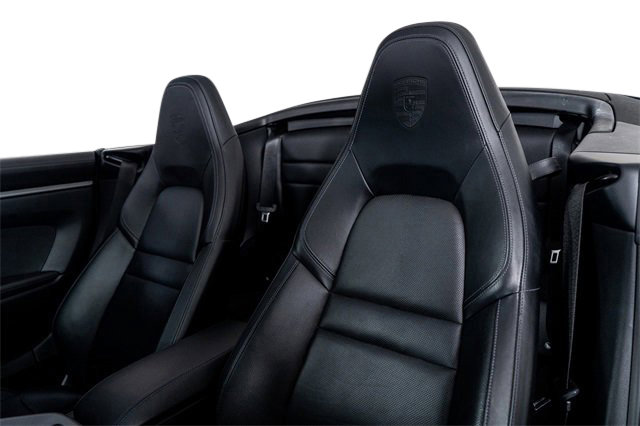 Used 2020 Porsche 911 Carrera w/ Premium Package image 3