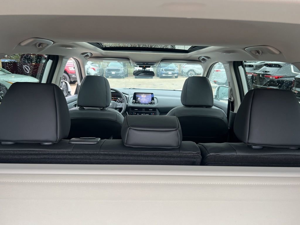 Certified 2026 Nissan Rogue SV w/ SV Premium Package image 14