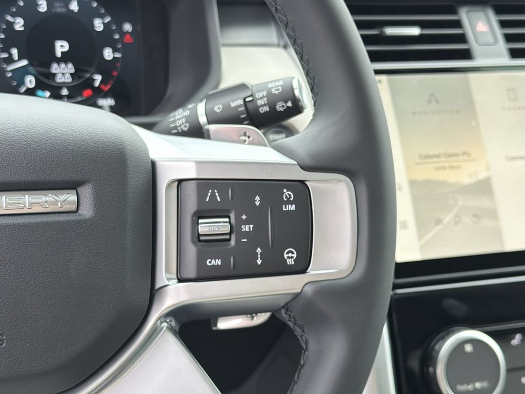 New 2026 Land Rover Discovery Limited Edition AWD/4WD image 24