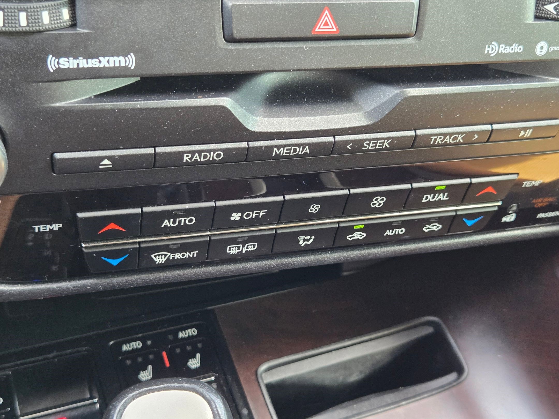 Used 2021 Lexus RX 450h AWD w/ Premium Package image 24